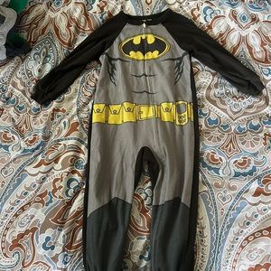 Batman footie pajamas size 4t